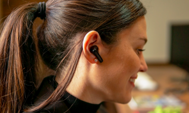 Como Ajustar o Balanço do Som nos Fones de Ouvido