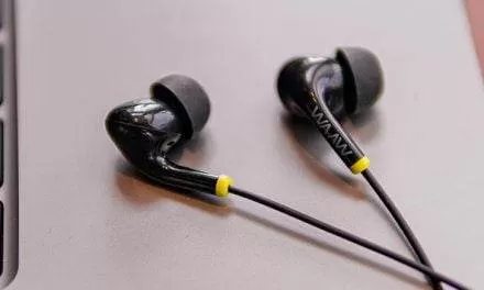 Qual a Diferença entre fones de ouvido bluetooth e com fio?