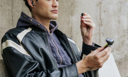 Como escolher o melhor fone de ouvido para ouvir podcasts?