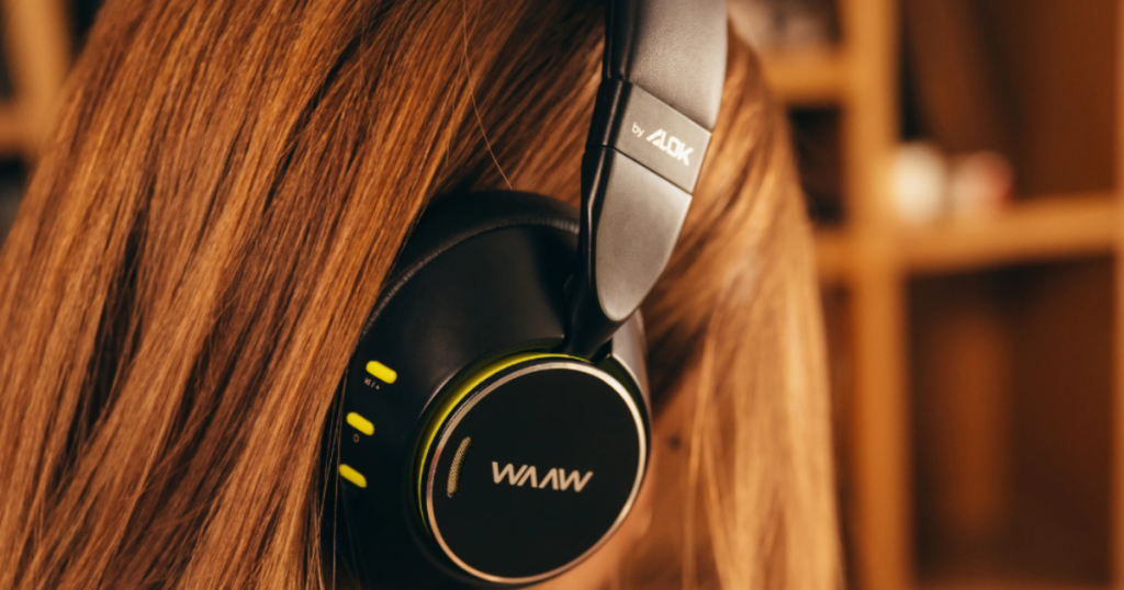 estúdio de música fone waaw