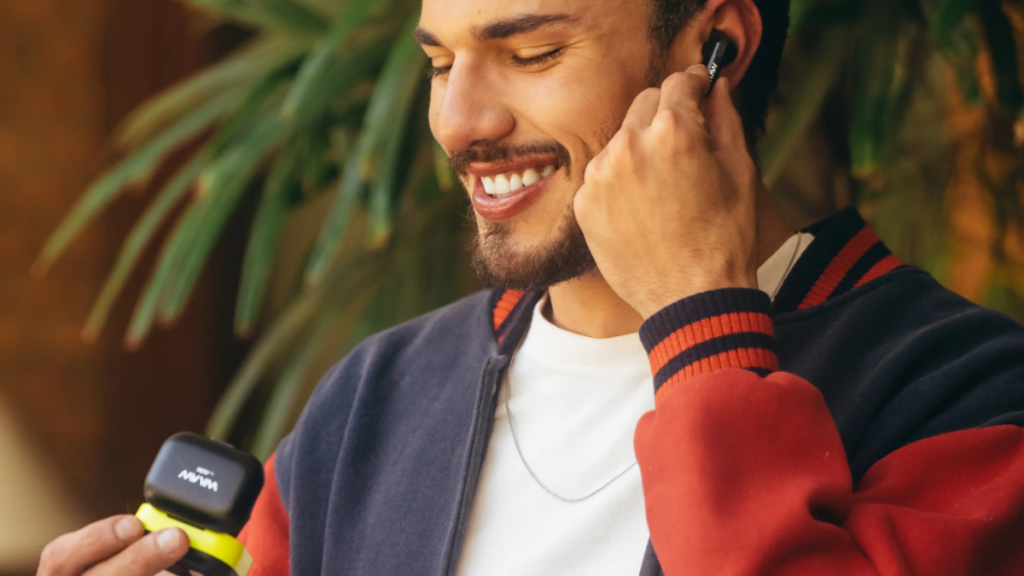 Qual a diferença entre fones intra-auriculares